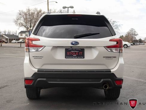 Used 2022 Subaru Forester Limited w/ Popular Package #3 image 17