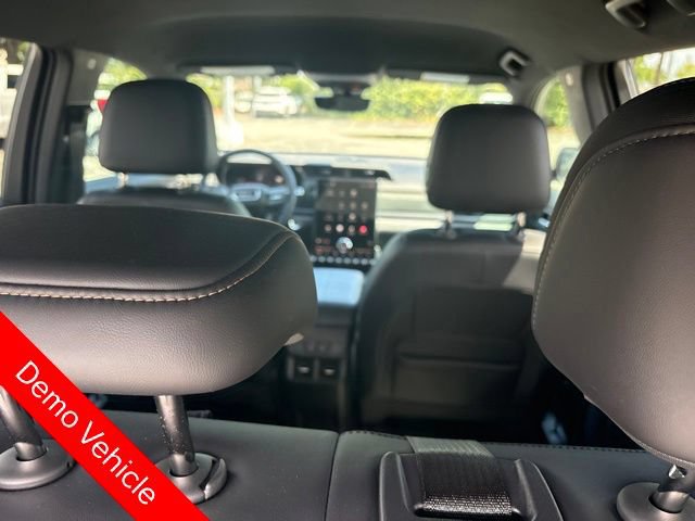 New 2026 GMC Terrain AT4 w/ Convenience Package III AWD/4WD image 8