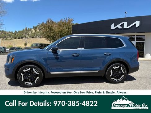 Certified 2024 Kia Telluride S w/ S Sunroof Package AWD/4WD image 3