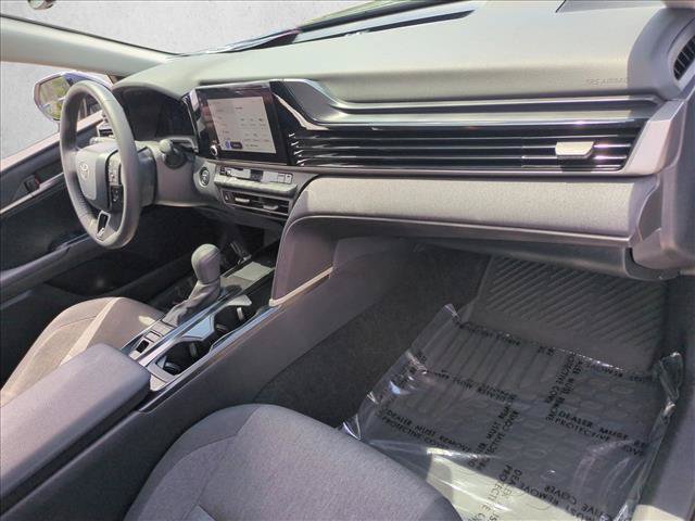 Used 2026 Toyota Camry LE w/ Convenience Package FWD image 21