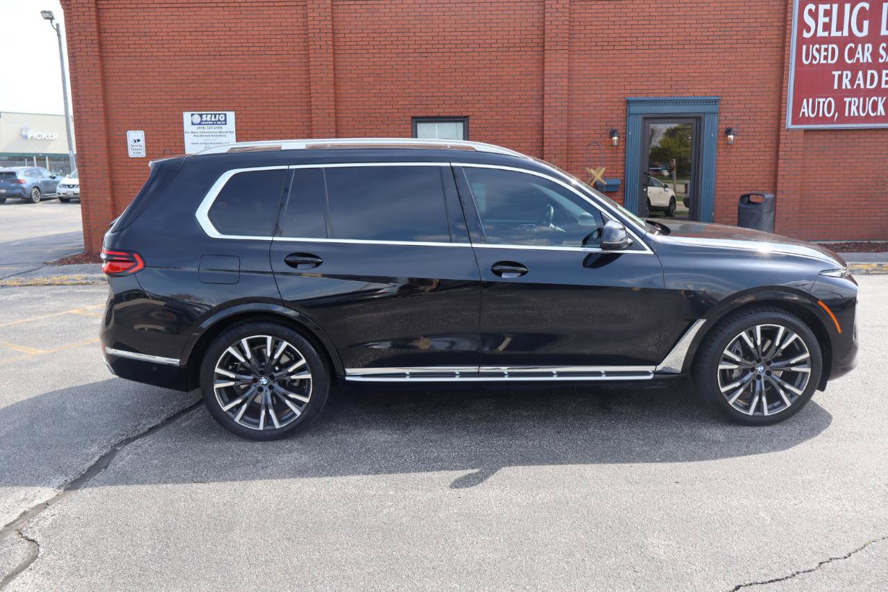 Used 2023 BMW X7 xDrive40i w/ Premium Package AWD/4WD image 10