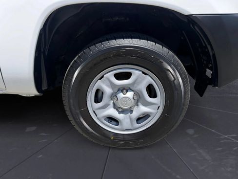 Used 2013 Toyota Tacoma 2WD Access Cab image 29