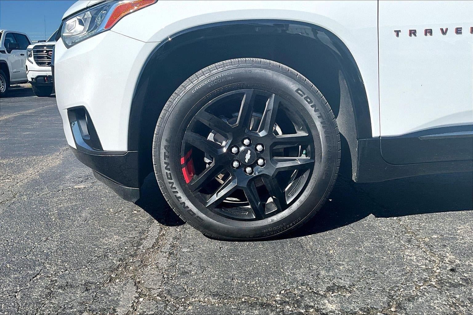 Used 2019 Chevrolet Traverse Premier w/ Redline Edition AWD/4WD image 9