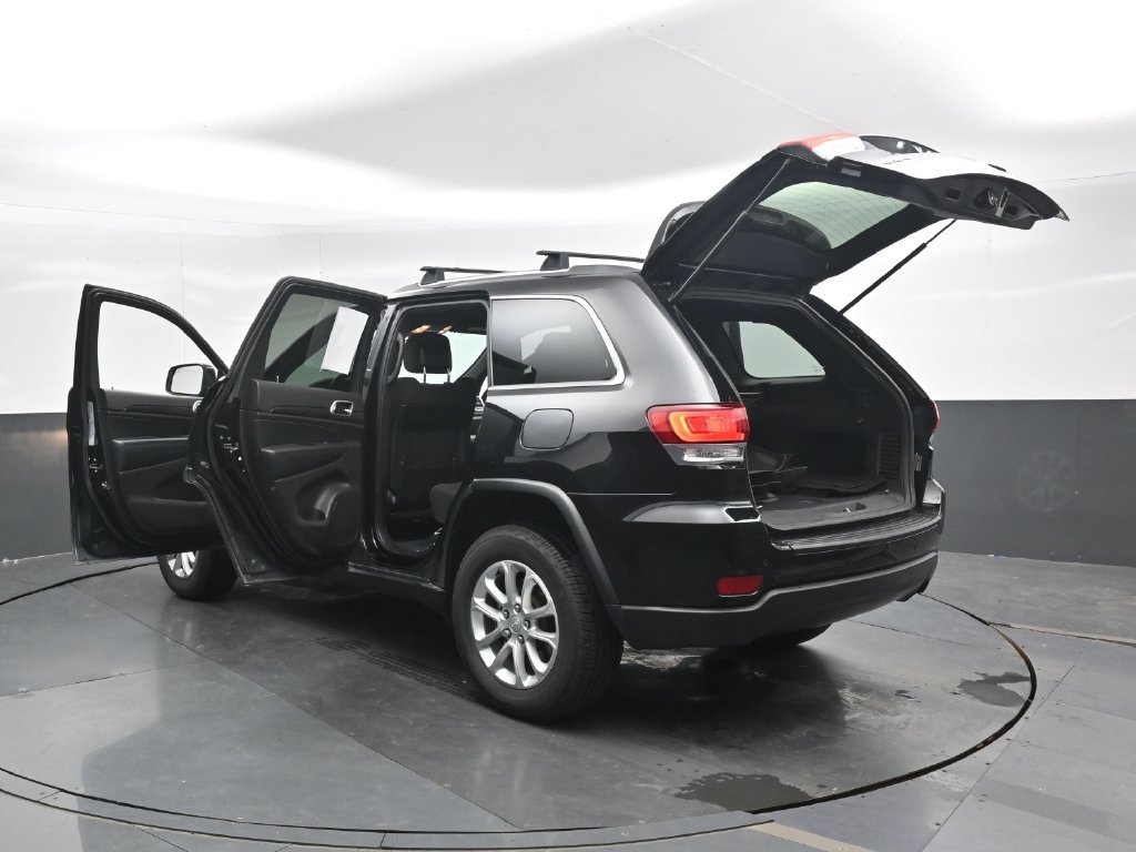 Used 2021 Jeep Grand Cherokee Laredo AWD/4WD image 48
