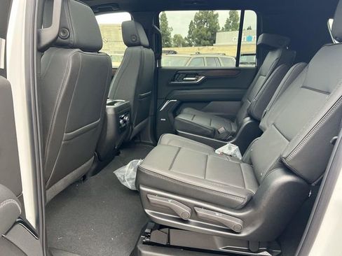 New 2026 GMC Yukon XL Denali w/ Sun & Power Step Package image 27