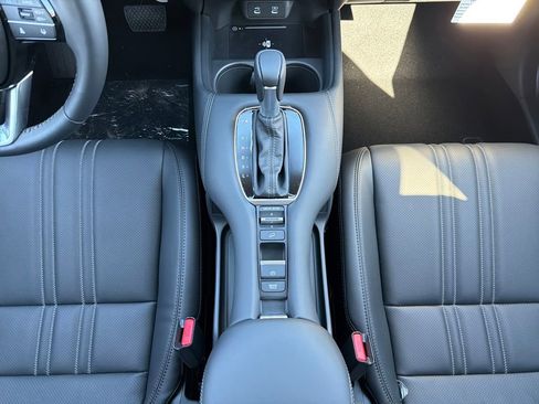 New 2026 Honda HR-V EX-L image 23