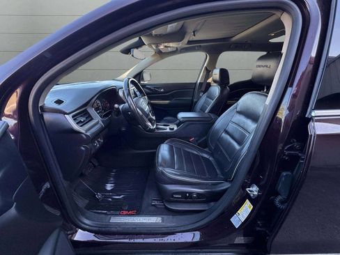 Used 2017 GMC Acadia Denali w/ Technology Package image 18