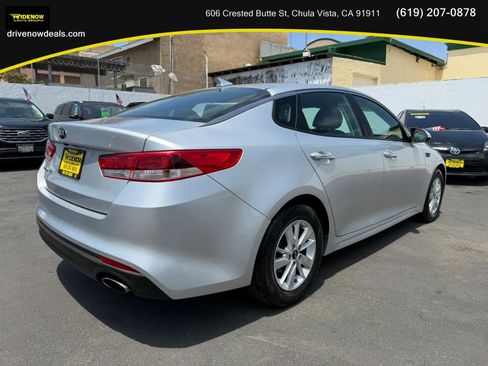 Used 2018 Kia Optima LX FWD image 5