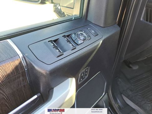 Used 2021 Ford F250 Lariat w/ Chrome Package image 14