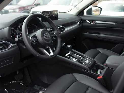 New 2025 MAZDA CX-5 AWD 2.5 S w/ Preferred Package image 13