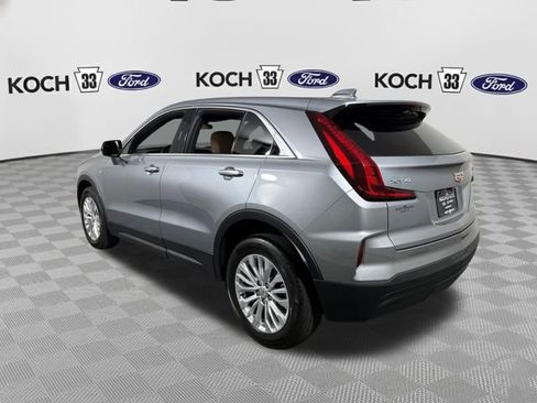 Used 2024 Cadillac XT4 Luxury FWD image 6