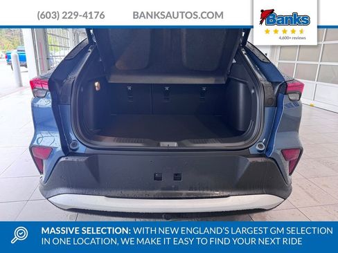 Certified 2025 Buick Envista Preferred w/ Convenience I Package FWD image 8