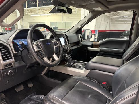 Used 2017 Ford F150 Lariat w/ Equipment Group 502A Luxury AWD/4WD image 19