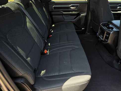 Used 2025 RAM 1500 Big Horn AWD/4WD image 34