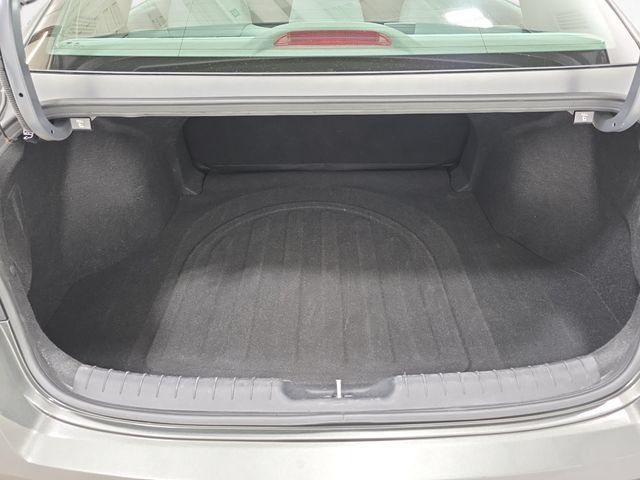 Used 2024 Hyundai Elantra SEL FWD image 34
