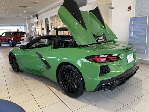 New 2026 Chevrolet Corvette Stingray Premium Conv w/ Z51 Performance Package RWD image 6