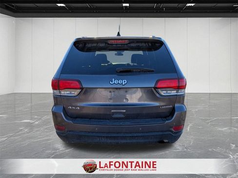 Certified 2021 Jeep Grand Cherokee Laredo X image 4