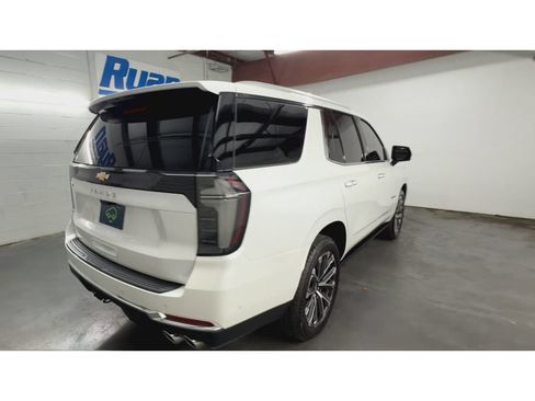 Certified 2025 Chevrolet Tahoe High Country RWD image 8