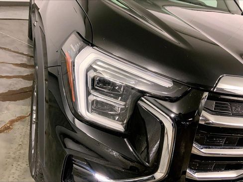 Used 2025 GMC Terrain Elevation AWD/4WD image 26