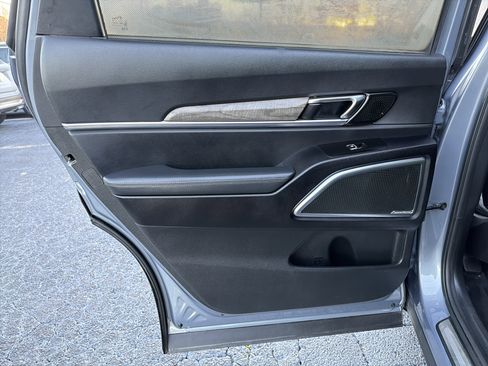 Used 2020 Kia Telluride SX image 22