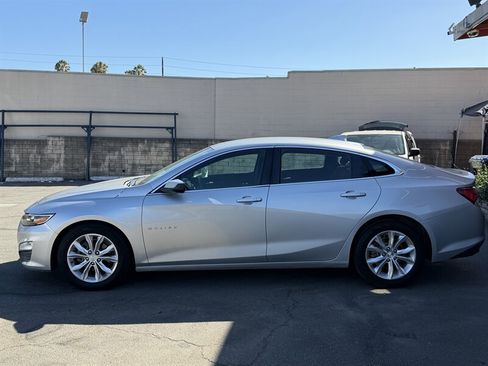 Used 2020 Chevrolet Malibu LT FWD image 9