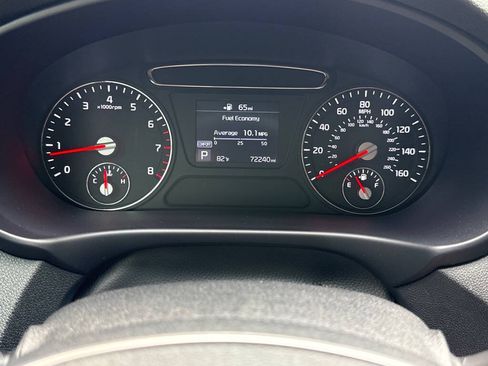 Used 2019 Kia Sorento L FWD image 18