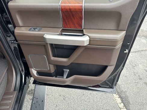 Used 2022 Ford F250 King Ranch w/ King Ranch Ultimate Package image 16