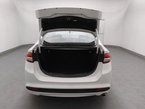 Used 2018 Ford Fusion S FWD image 29