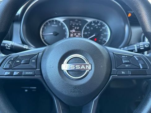 Certified 2025 Nissan Kicks Play S FWD image 27