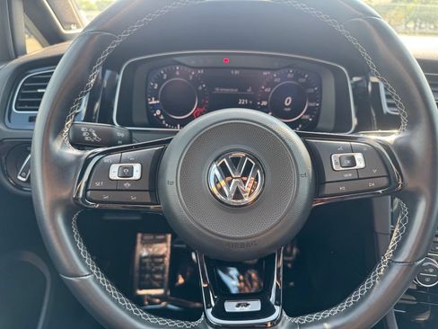 Used 2019 Volkswagen Golf R 4-Door AWD/4WD image 24
