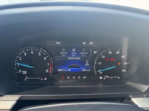 Used 2020 Ford Explorer XLT w/ Equipment Group 202A RWD image 10