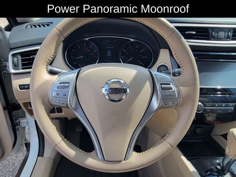 Used 2015 Nissan Rogue SL w/ SL Premium Package image 21