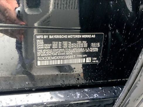 Certified 2024 BMW X7 M60i w/ Executive Package image 35