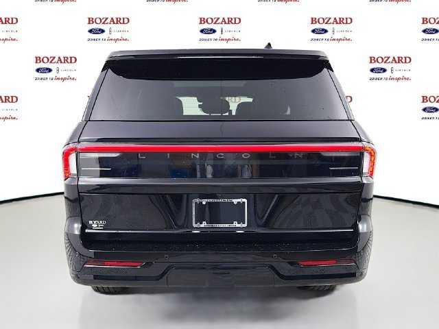 New 2026 Lincoln Navigator Reserve AWD/4WD image 6