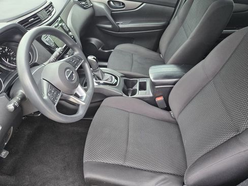 Used 2020 Nissan Rogue Sport S FWD image 18