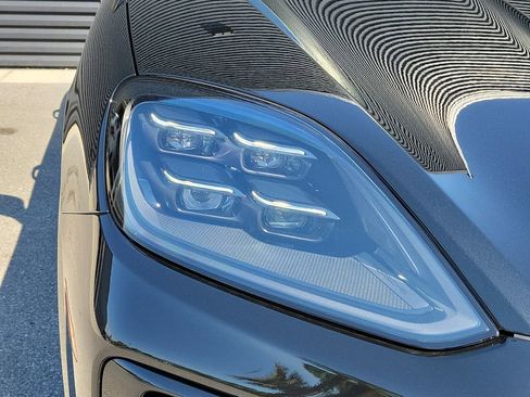 New 2026 Porsche Cayenne Coupe image 15