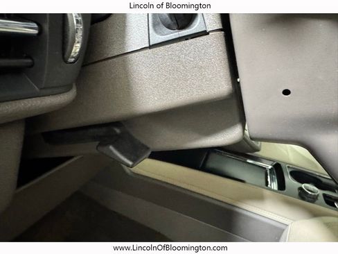 Certified 2022 Lincoln Corsair AWD w/ Premium Package image 35