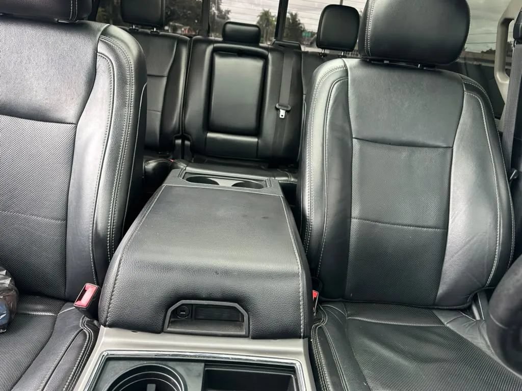 Used 2019 Ford F250 Lariat w/ Lariat Ultimate Package AWD/4WD image 15