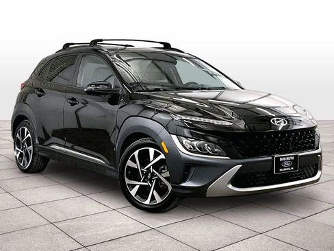 Used 2022 Hyundai Kona Limited AWD/4WD image 2