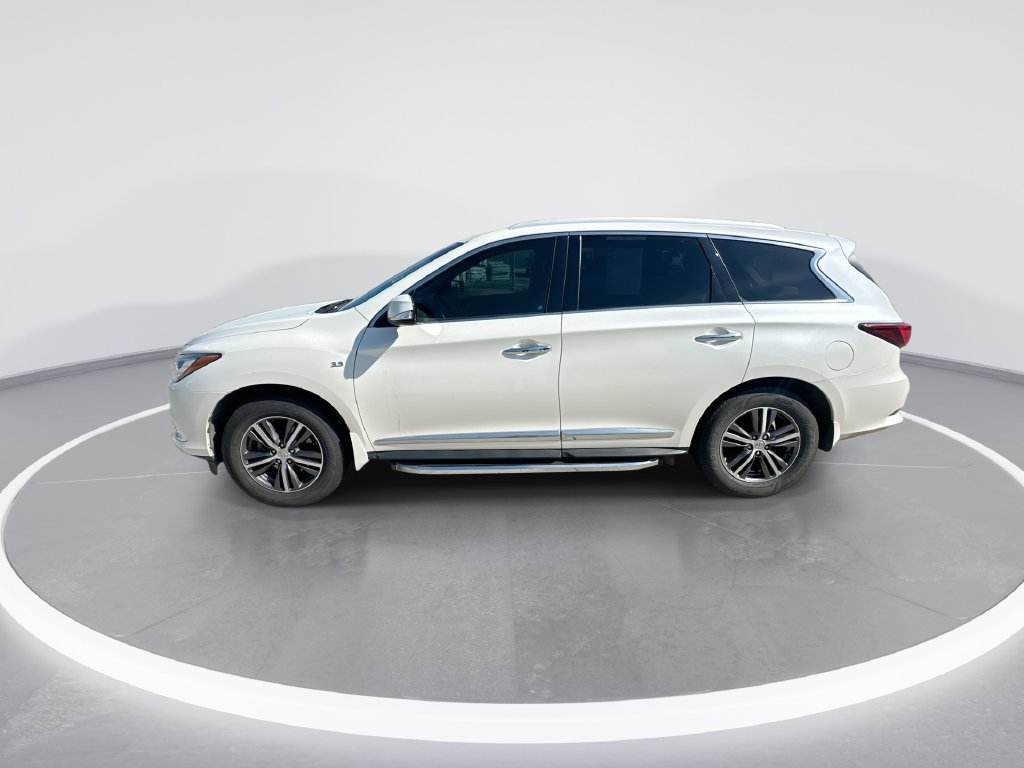 Used 2018 INFINITI QX60 FWD w/ Premium Package image 5