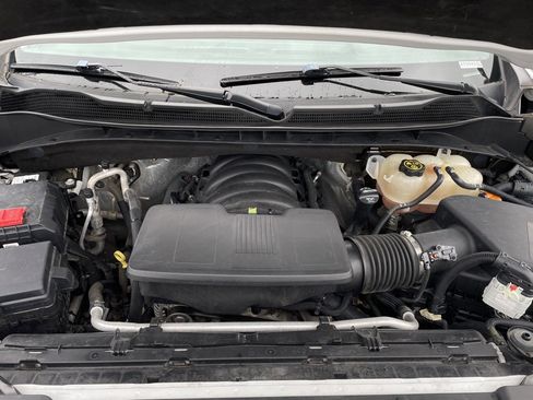 Used 2022 Chevrolet Silverado 1500 LT Trail Boss w/ Convenience Package II image 32