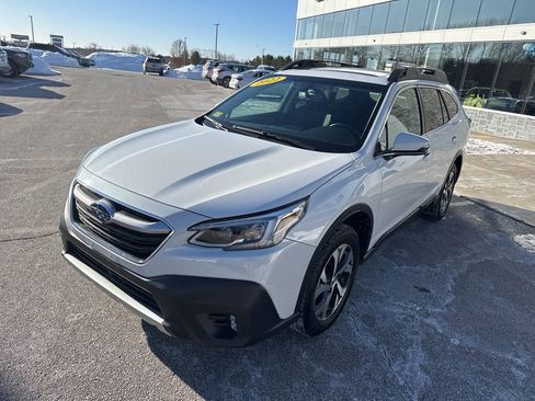 Used 2022 Subaru Outback Limited image 5