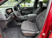 New 2026 Chevrolet Traverse LT w/ Driver Confidence Package FWD image 10
