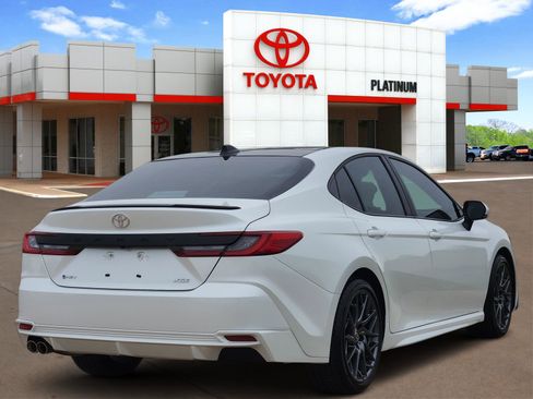 Used 2026 Toyota Camry XSE w/ Premium Package image 4