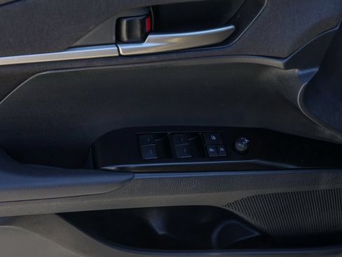 Used 2025 Toyota Camry LE FWD image 25