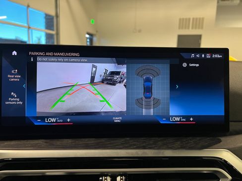 Used 2024 BMW 330i xDrive Sedan image 19