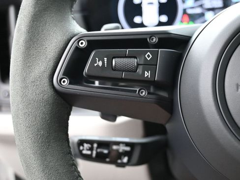 Certified 2026 Porsche Cayenne GTS image 12