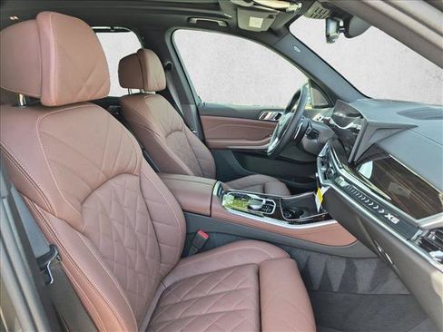 Used 2026 BMW X5 xDrive40i AWD/4WD image 22
