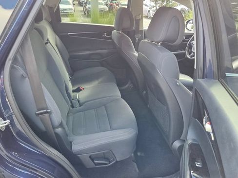 Used 2016 Kia Sorento FWD w/ LX Convenience Package image 17