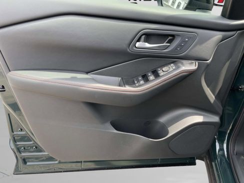 New 2026 Nissan Rogue SV AWD/4WD image 21